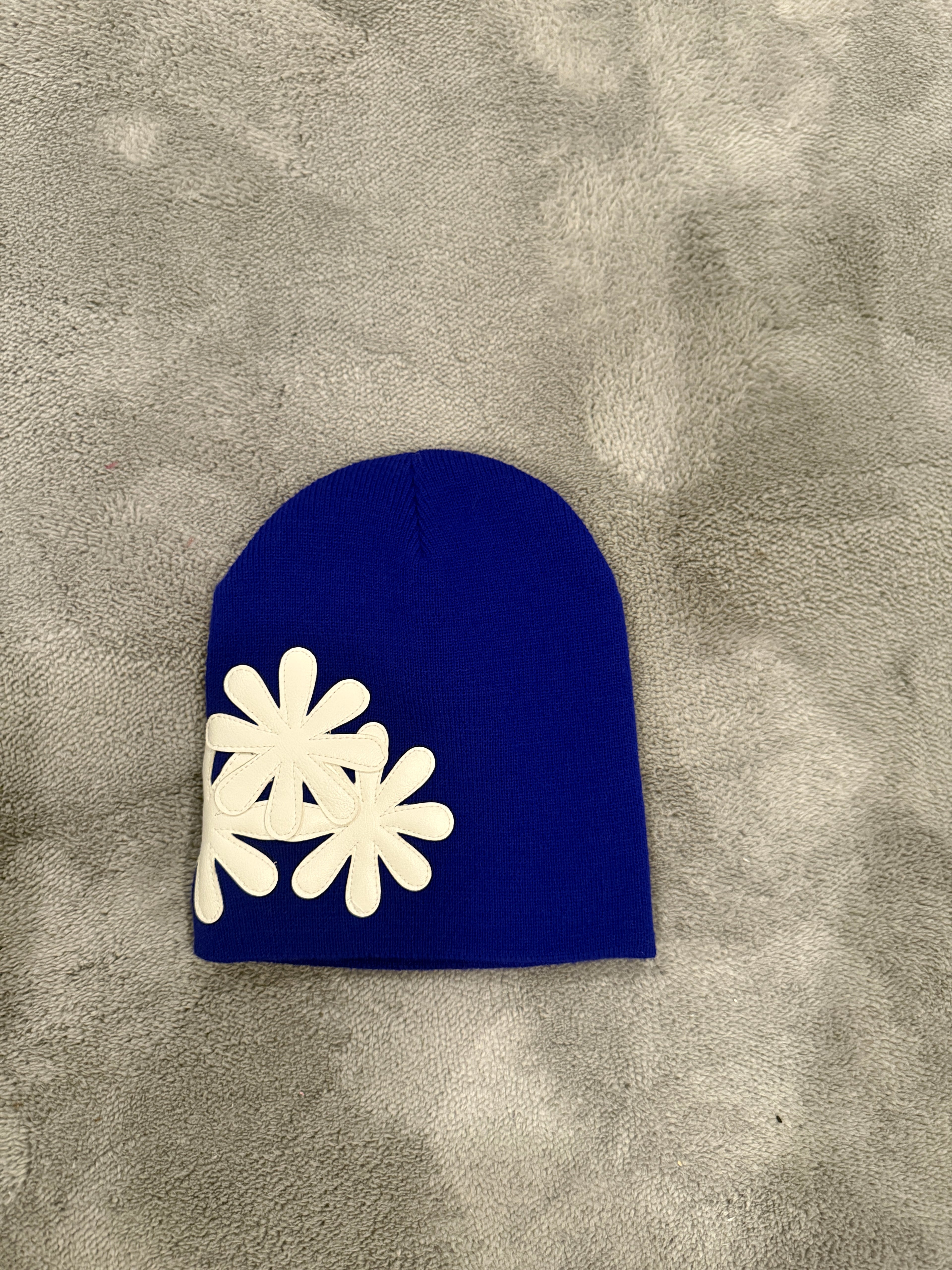BLUE/WHITE CV BEANIE
