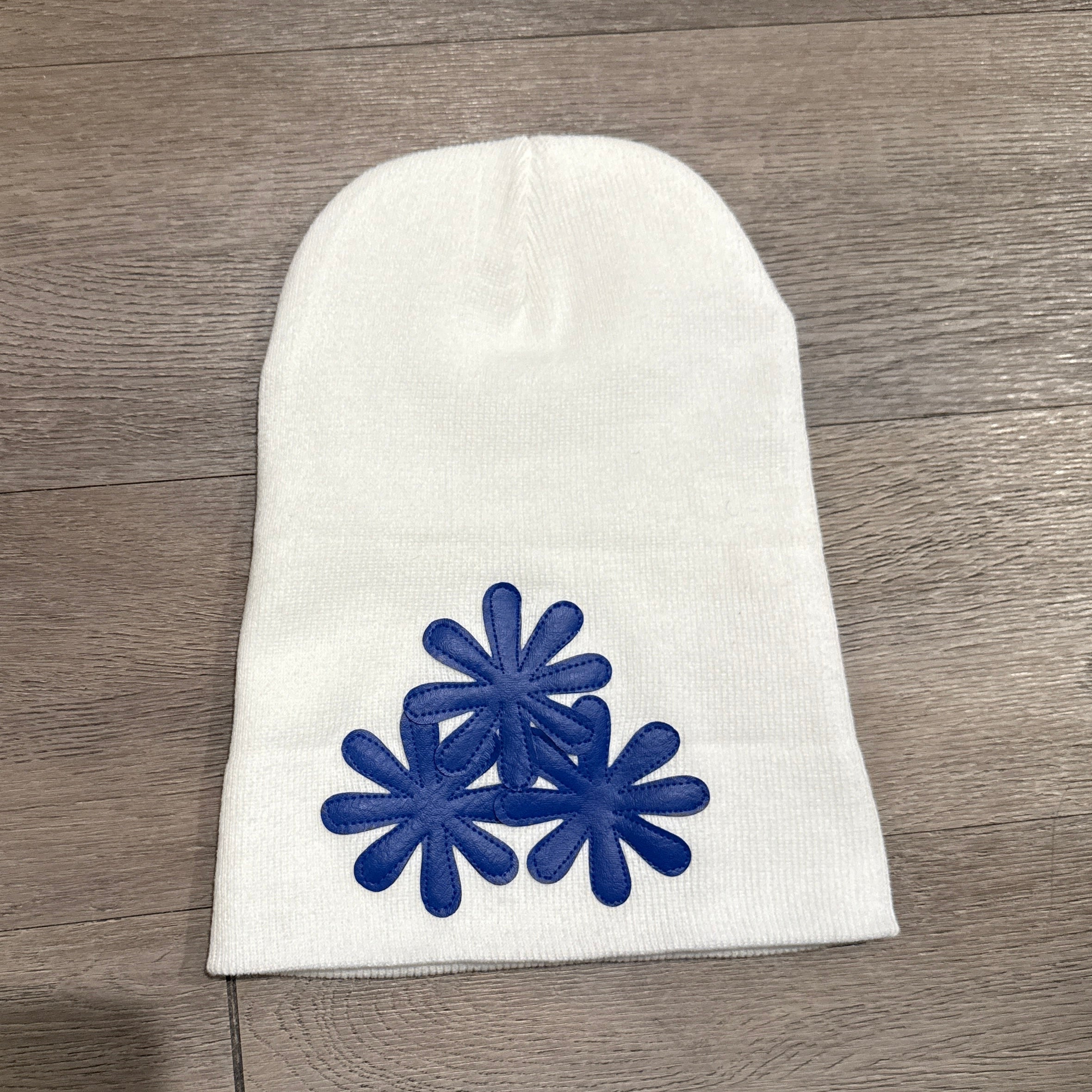 WHITE/BLUE CV (LONG) BEANIE