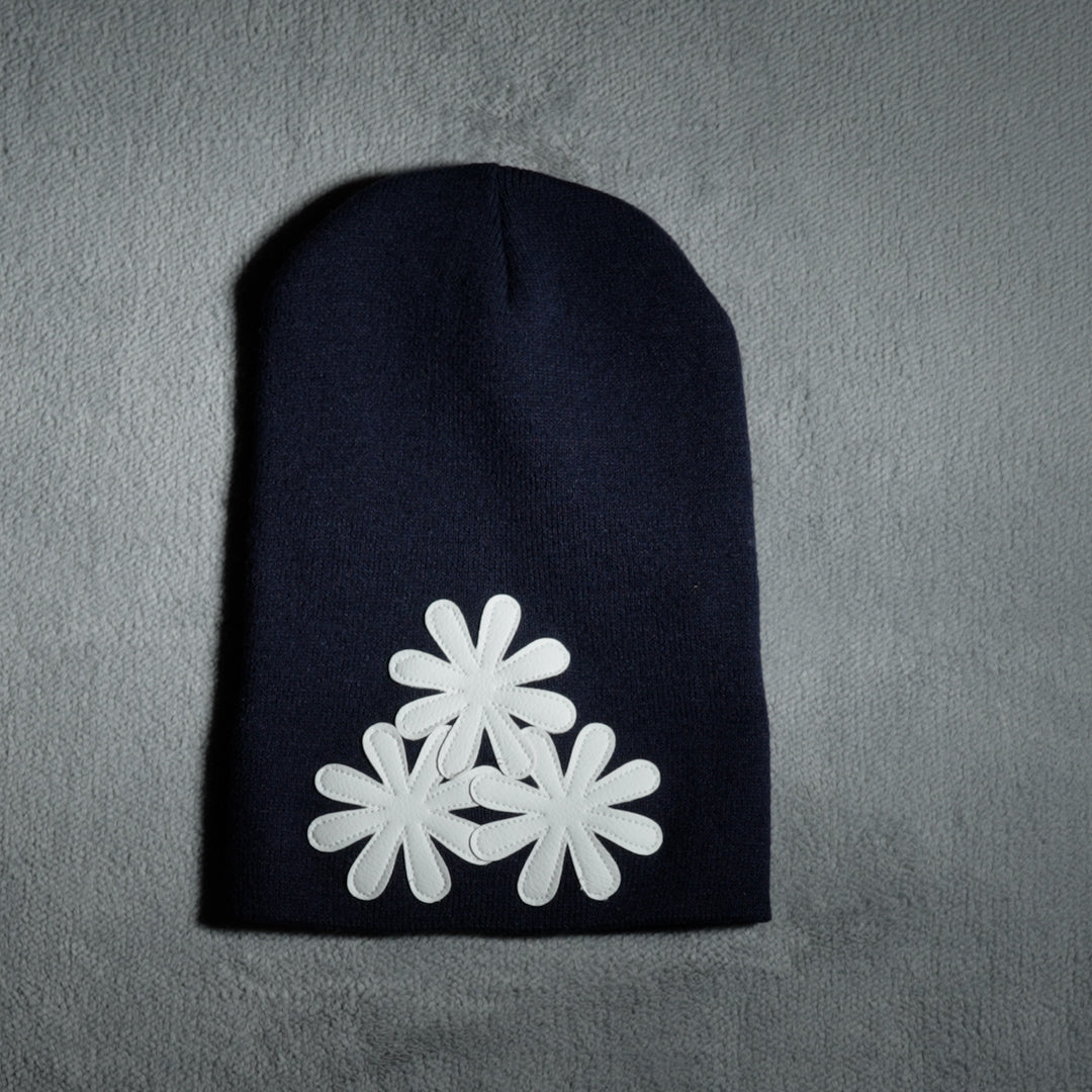 NAVY/WHITE CV (LONG) BEANIE