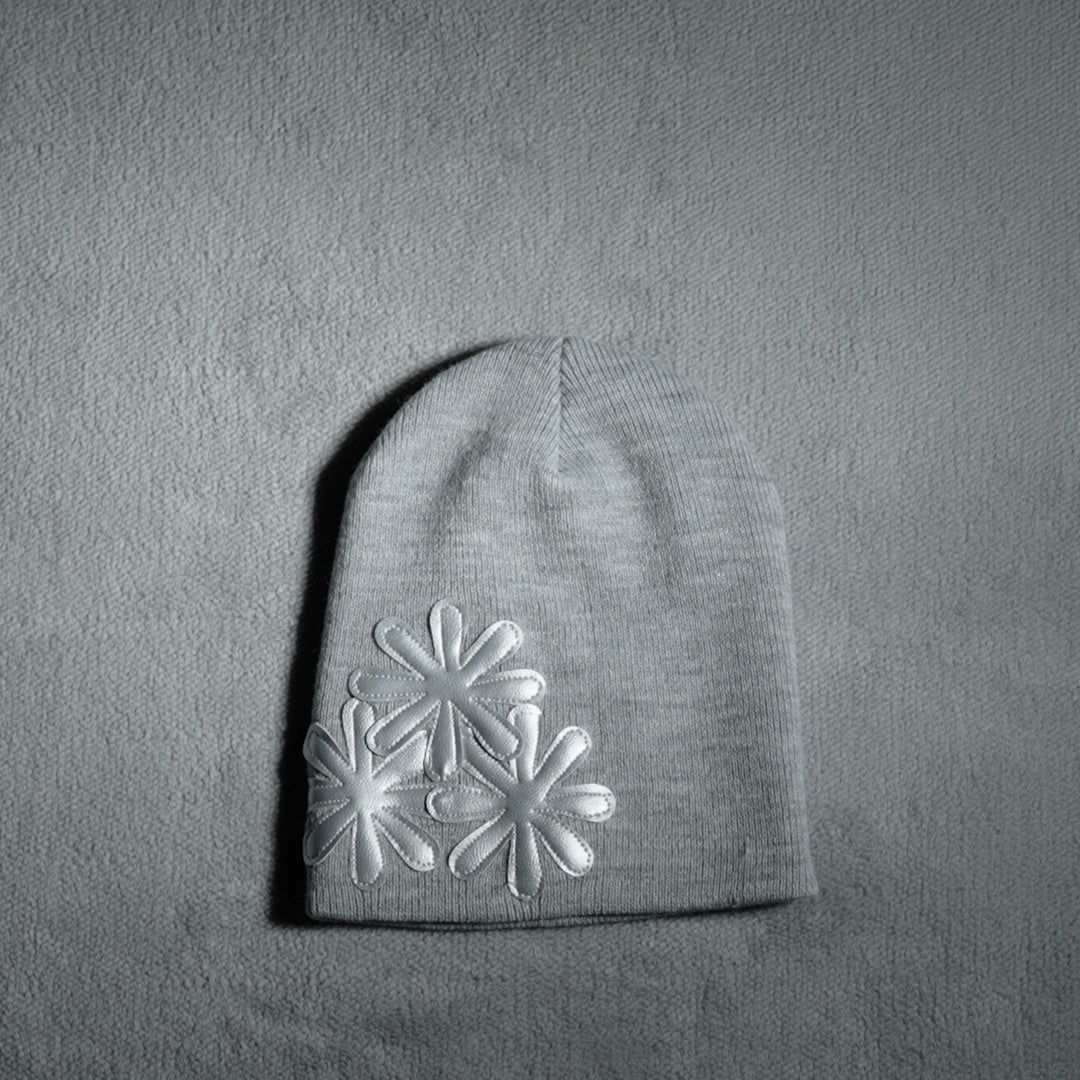 GREY/SILVER CV BEANIE