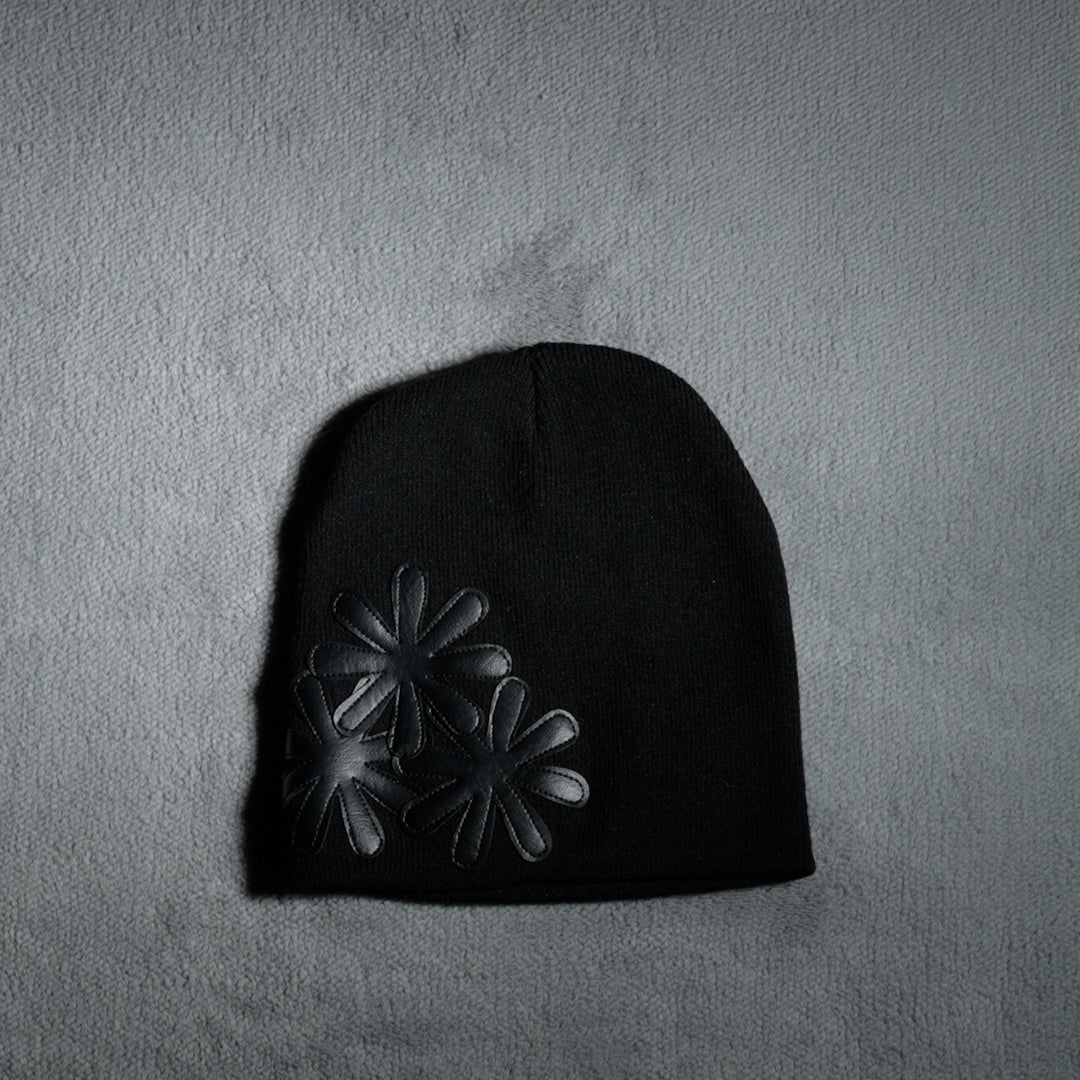BLACK/BLACK CV BEANIE