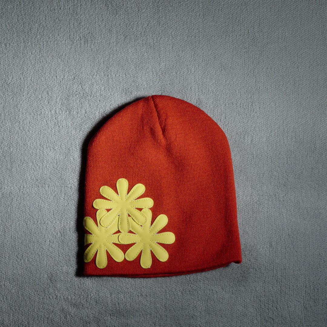 RED/YELLOW CV BEANIE